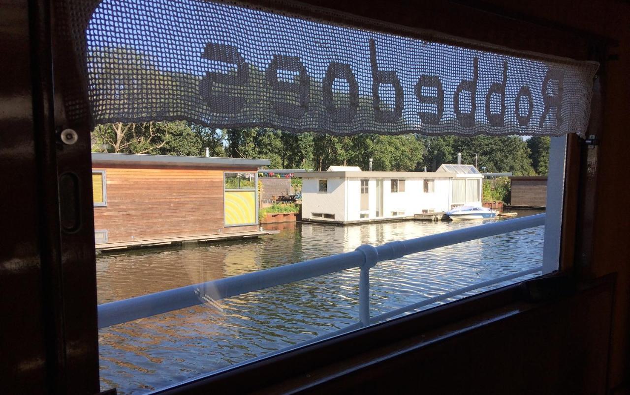 B&B Woonschip Robbedoes Amersfoort Exterior photo