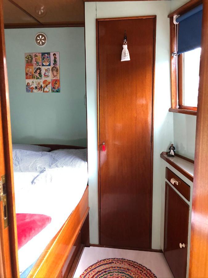 B&B Woonschip Robbedoes Amersfoort Exterior photo